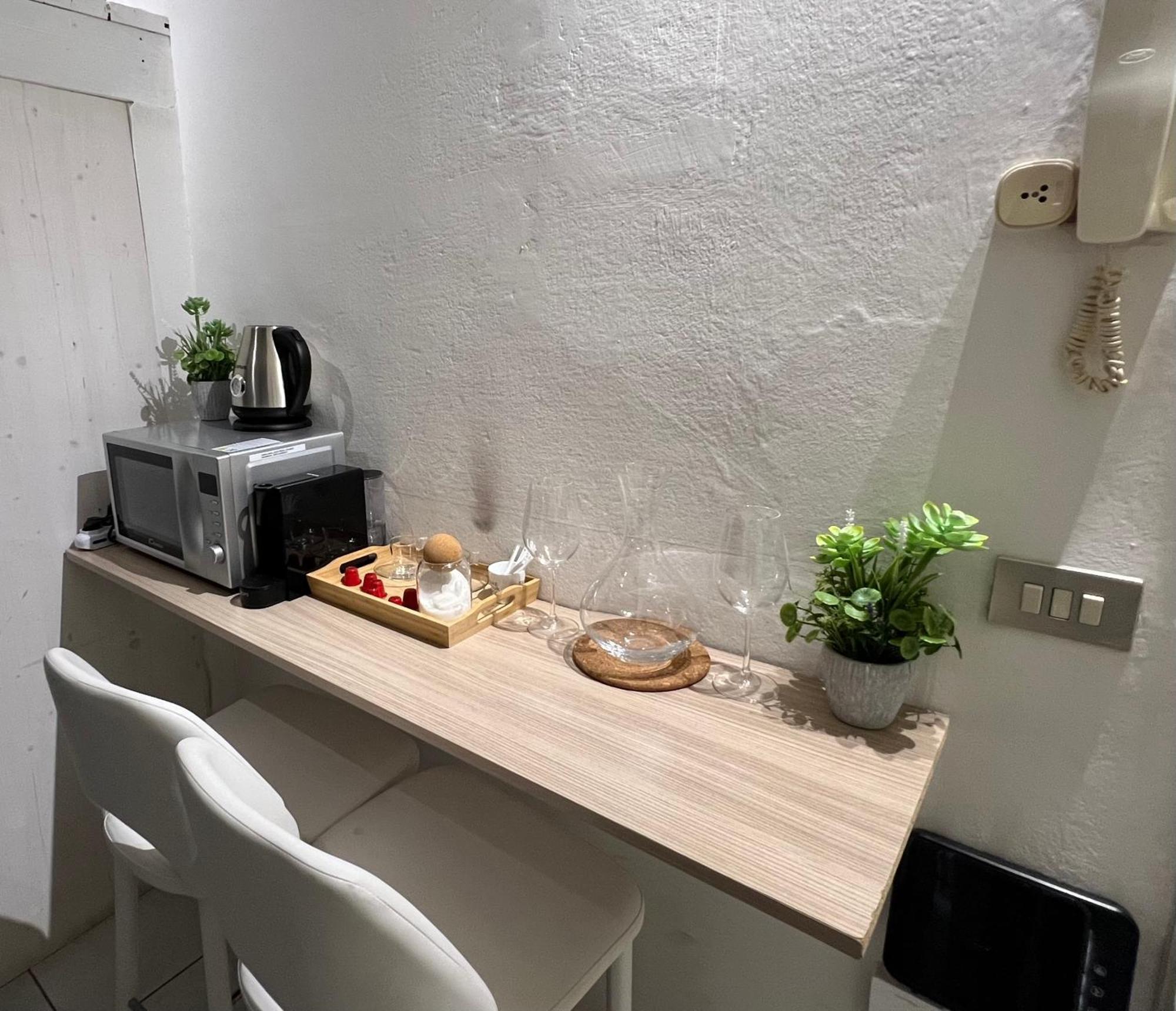 Tiny & Cosy Studio Flat In Комо Екстериор снимка